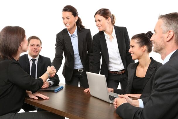 Valorisation PME cession - business - réunion dirigeants business