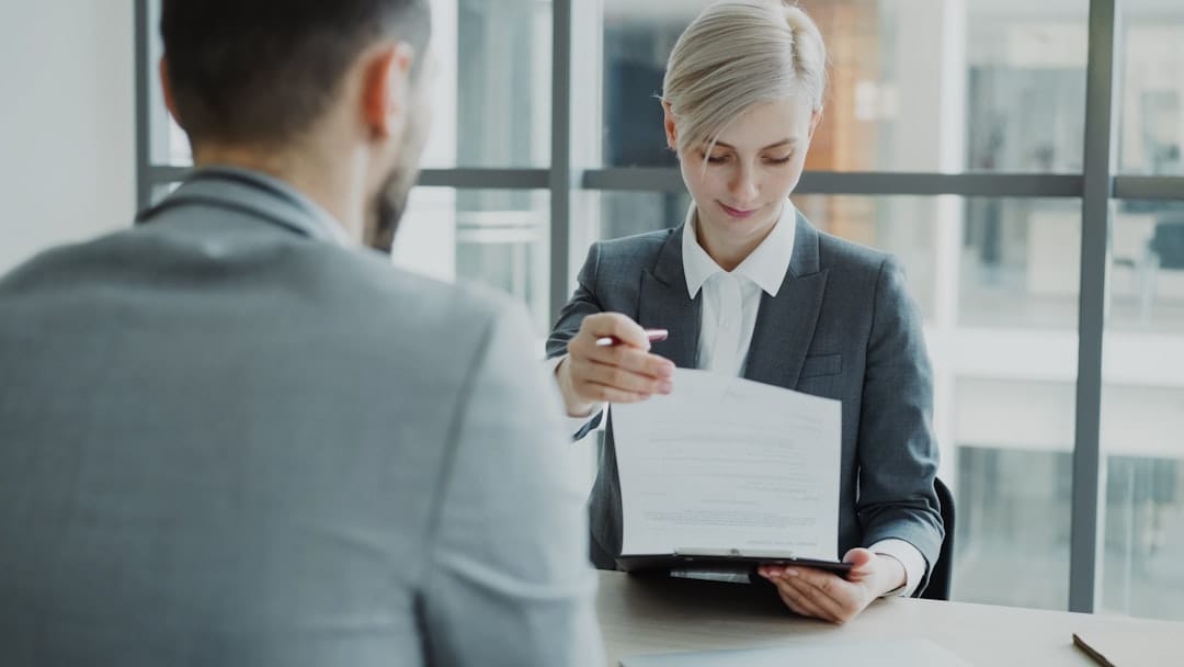 actoria 1784244080853 4112 Le miroir aux alouettes de l’absorption de sociétés de fusions & acquisitions par des groupes bancaires - business - analyse financière business