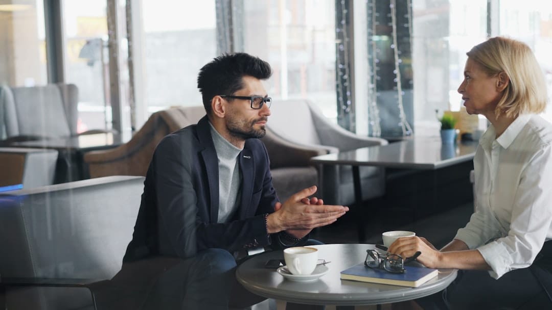 actoria 1784247797757 4251 8 techniques pour réussir les discussions avec les repreneurs - business - analyse financière business